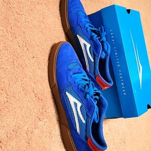 Sz. 9 Lakai Cambridge